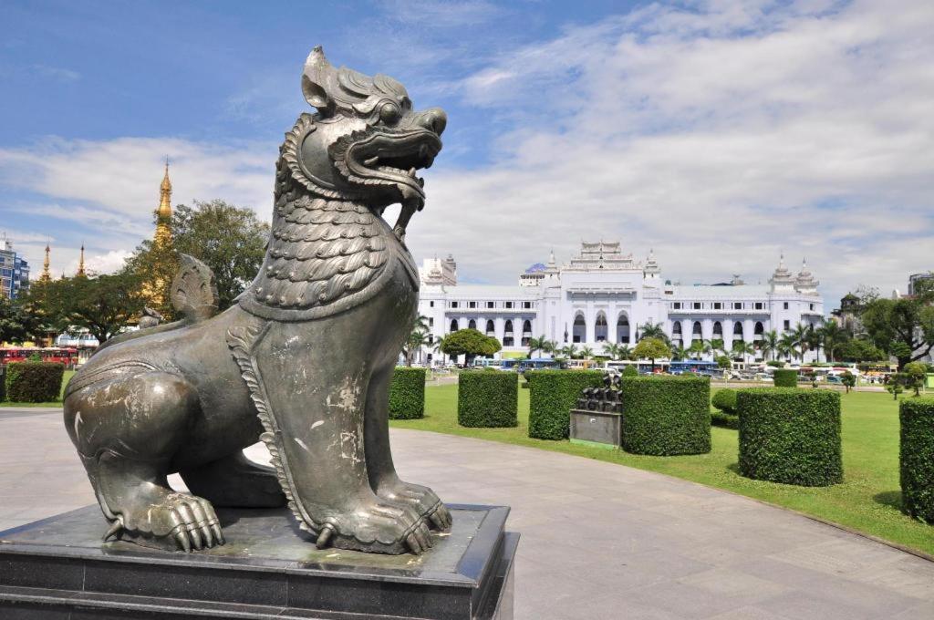 Jasmine Palace Yangon Exterior photo