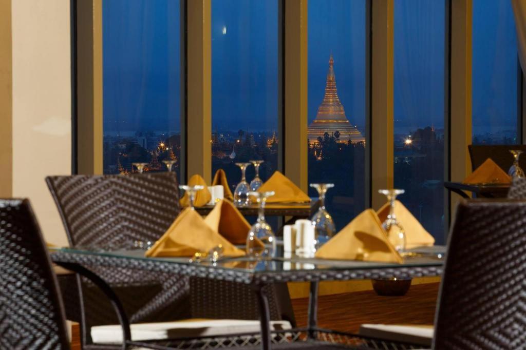 Jasmine Palace Yangon Exterior photo
