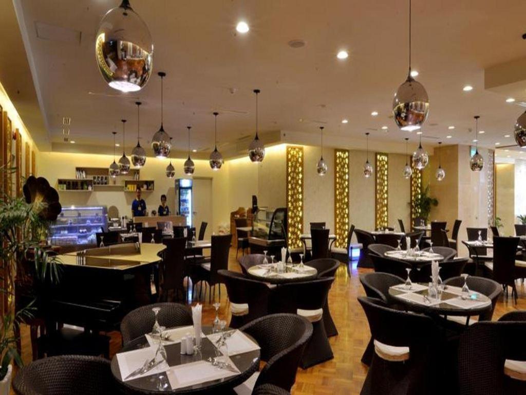 Jasmine Palace Yangon Exterior photo