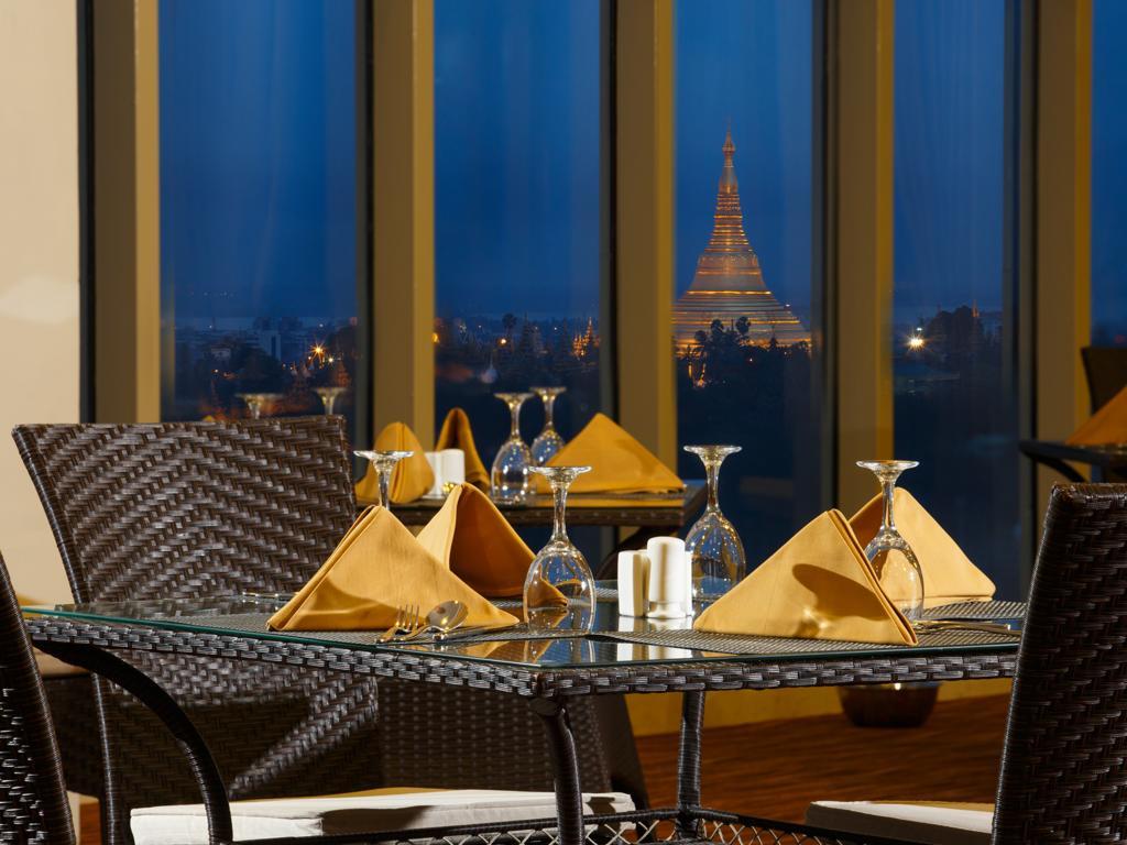 Jasmine Palace Yangon Exterior photo